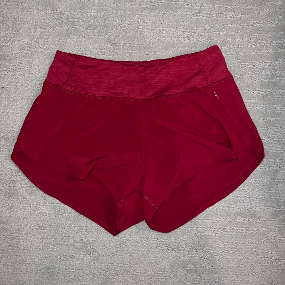 Outdoor Voices Hudson short in Mulberry (??)